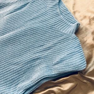 Mock neck bold shoulder sweater vest